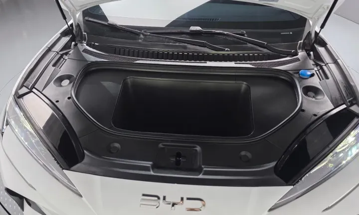 BYD Sealion 7