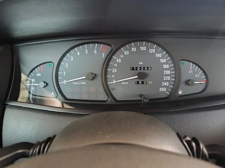 Opel Omega