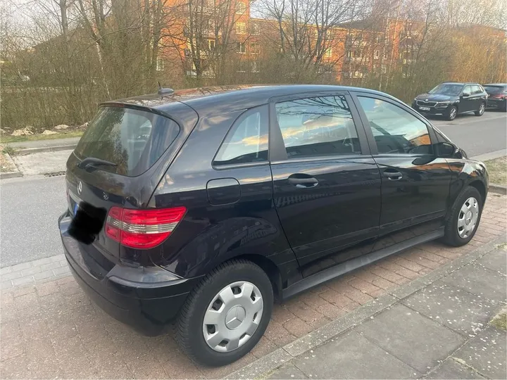 Mercedes-Benz B 150