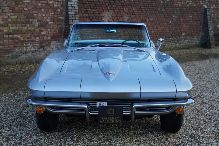 Corvette C2