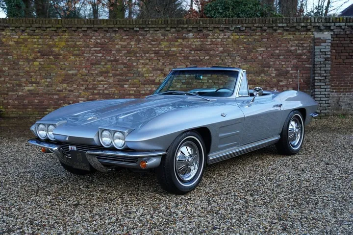 Corvette C2