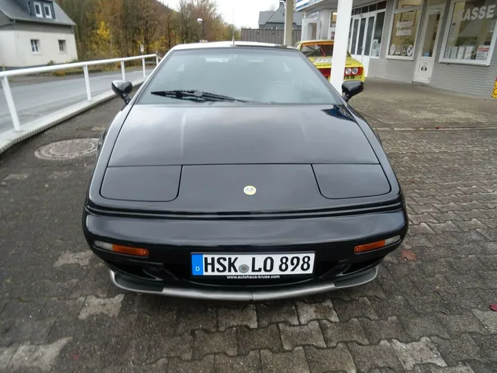 Lotus Esprit