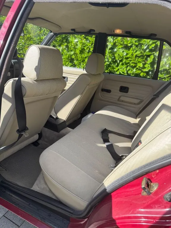 BMW 324