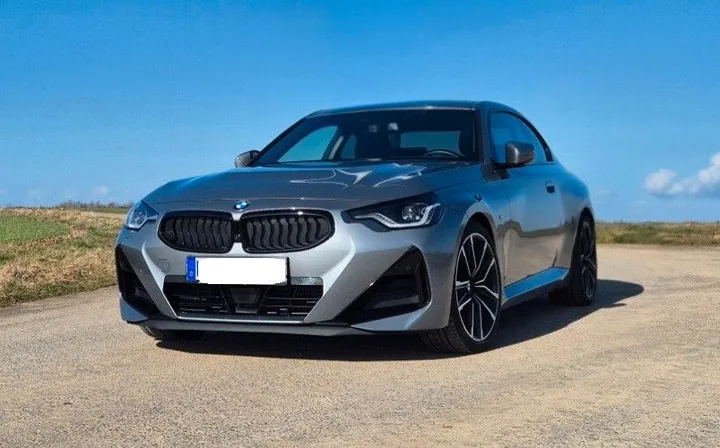 BMW 220