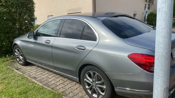 Mercedes-Benz C 200