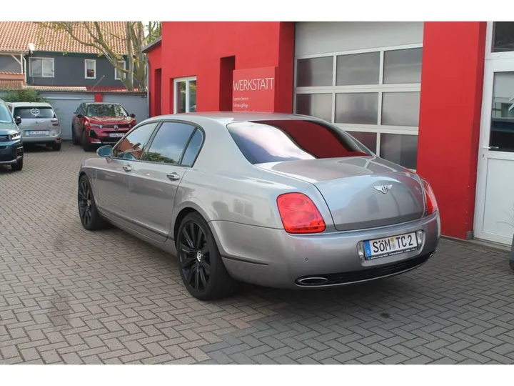Bentley Continental Flying Spur