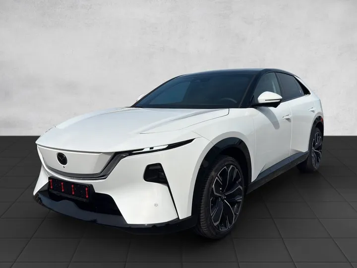 Mazda CX-6e