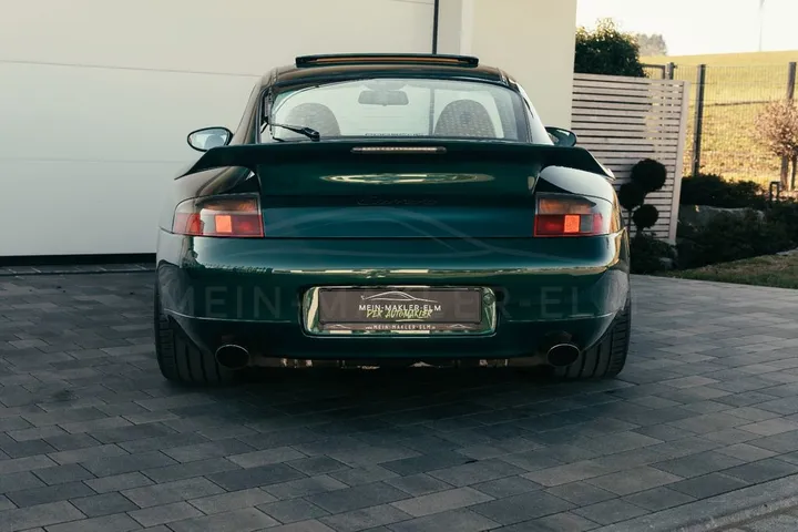 Porsche 996