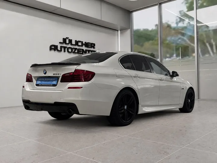 BMW 535