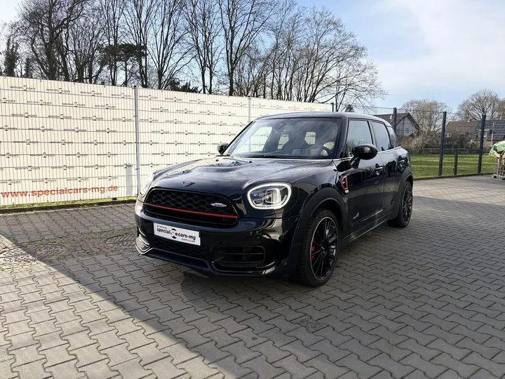 MINI John Cooper Works Countryman