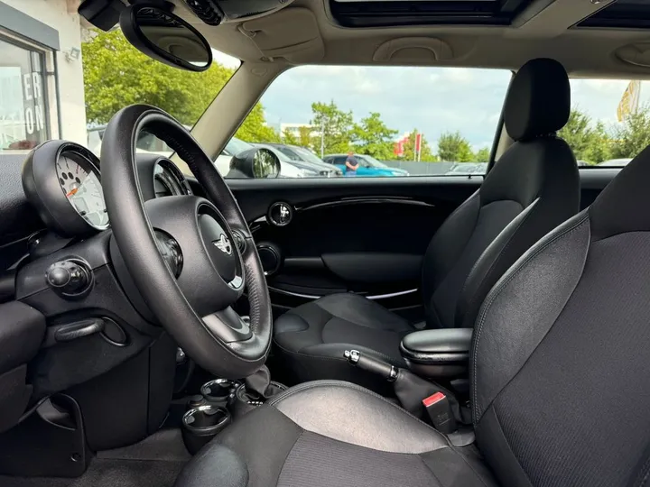 MINI Cooper D