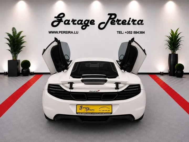 McLaren MP4-12C