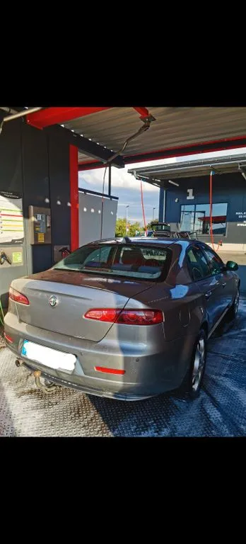 Alfa Romeo 159