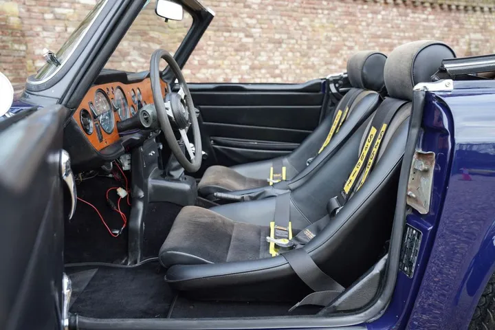 Triumph TR6