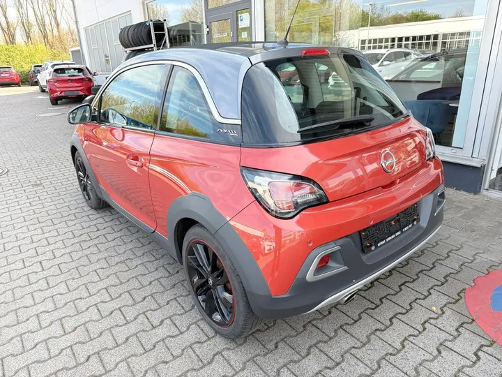 Opel Adam