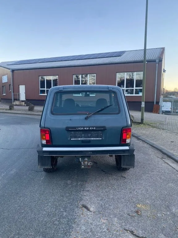Lada Niva