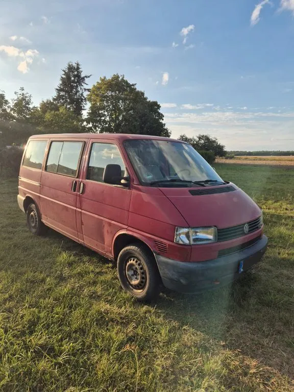 Volkswagen T4 Caravelle