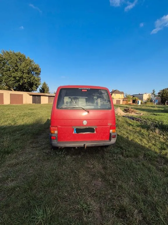 Volkswagen T4 Caravelle