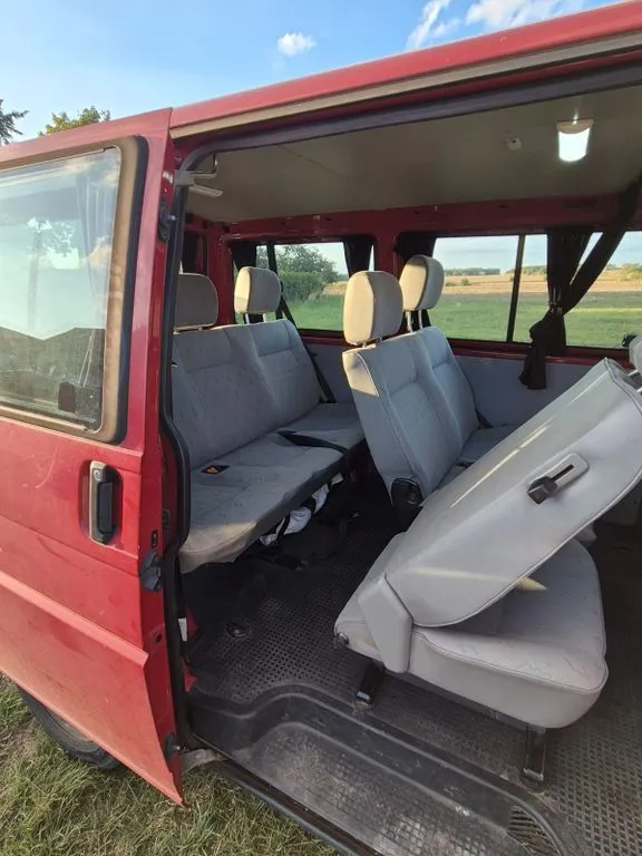 Volkswagen T4 Caravelle