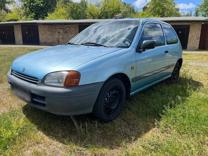 Toyota Starlet