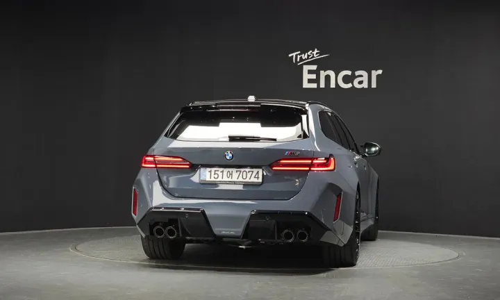 BMW M5