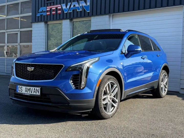 Cadillac XT4