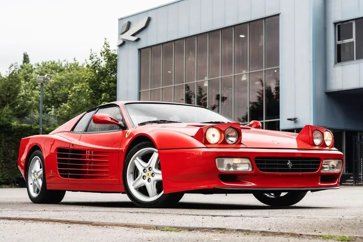 Ferrari 512