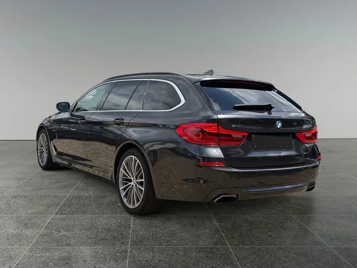 BMW 540