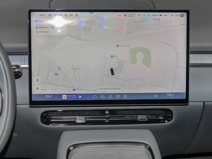 XPENG P7