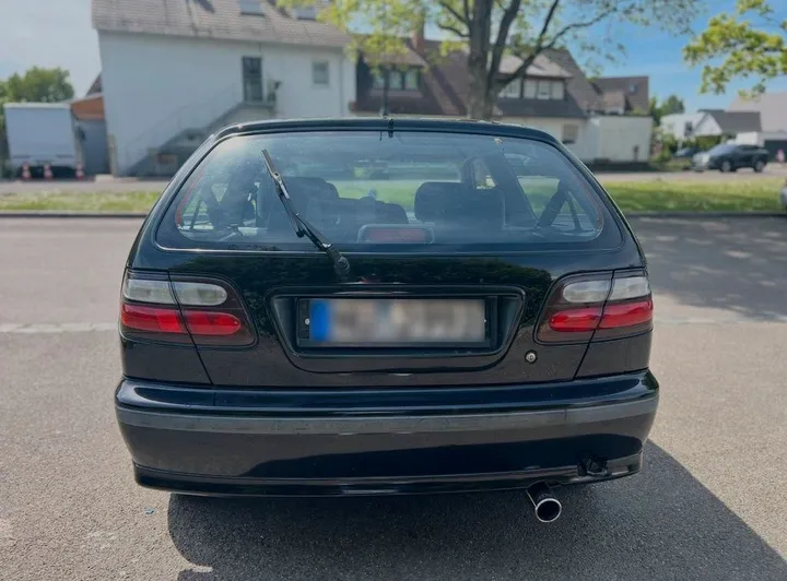 Nissan Almera