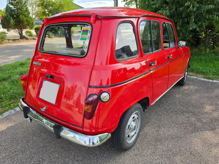 Renault R 4