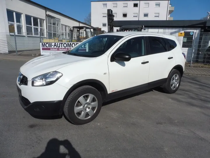Nissan Qashqai+2