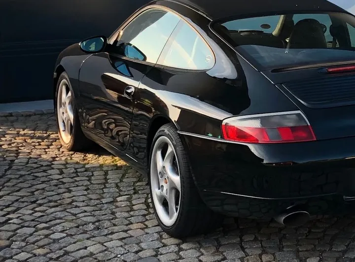 Porsche 996