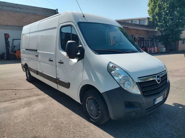 Opel Movano