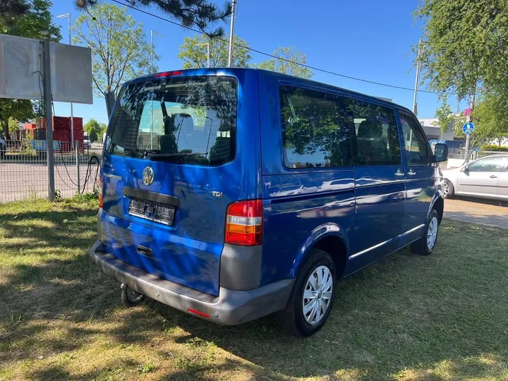 Volkswagen T5 Transporter
