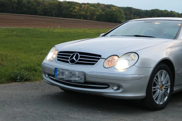 Mercedes-Benz CLK 200
