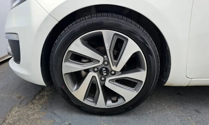 Kia pride