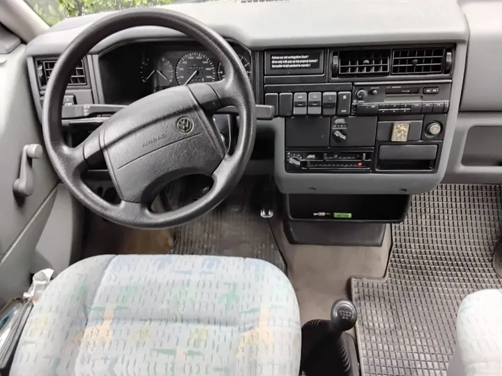 Volkswagen T4 California