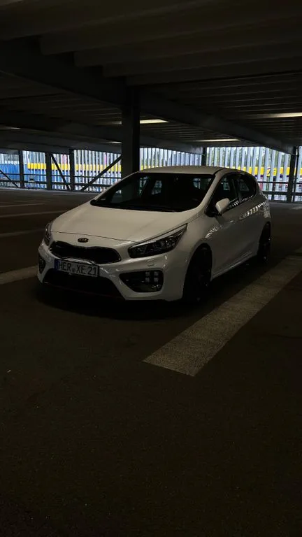 Kia cee'd / Ceed