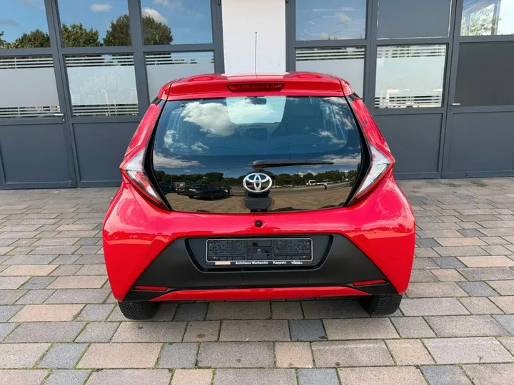 Toyota Aygo (X)