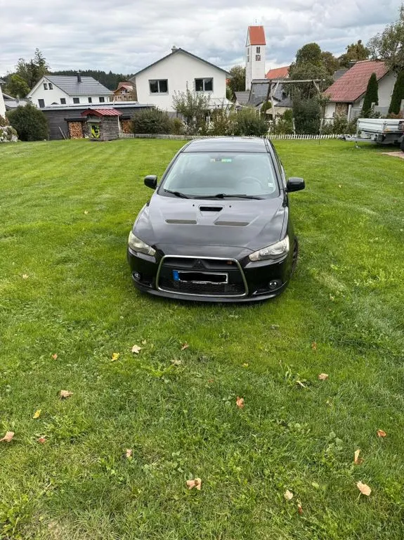 Mitsubishi Lancer