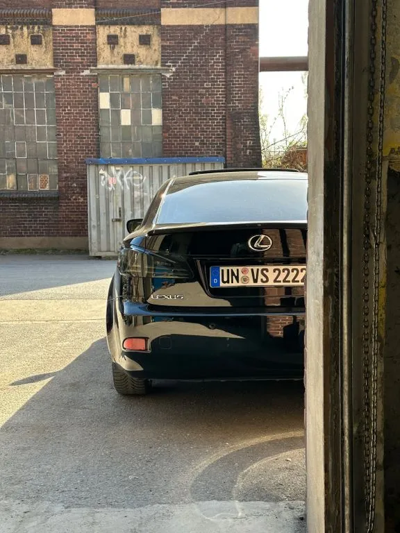 Lexus IS 220