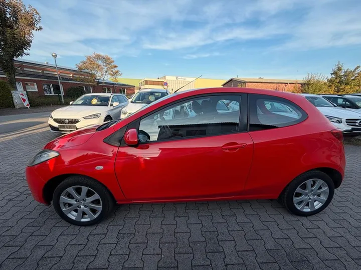 Mazda 2