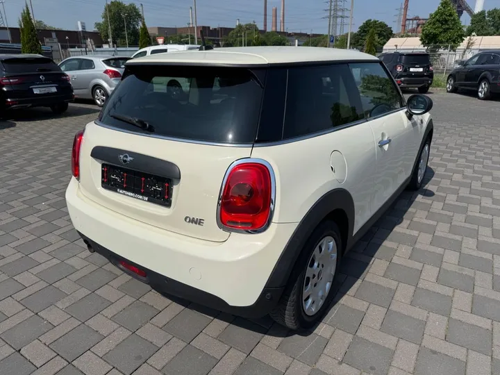 MINI ONE