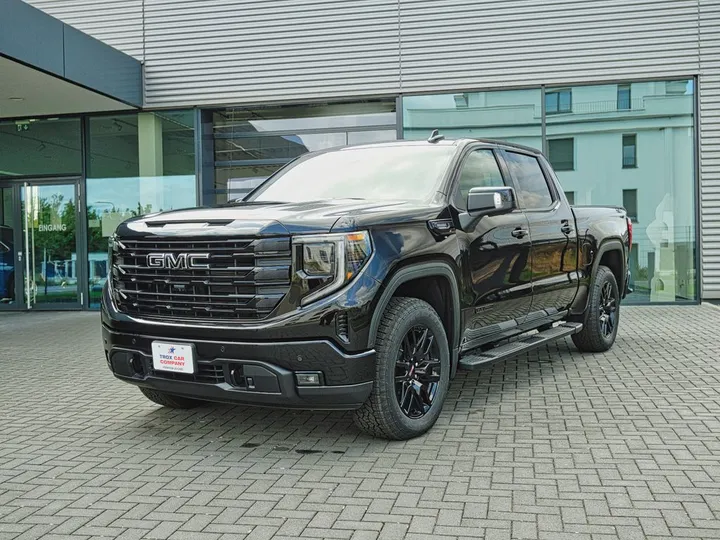 GMC Sierra
