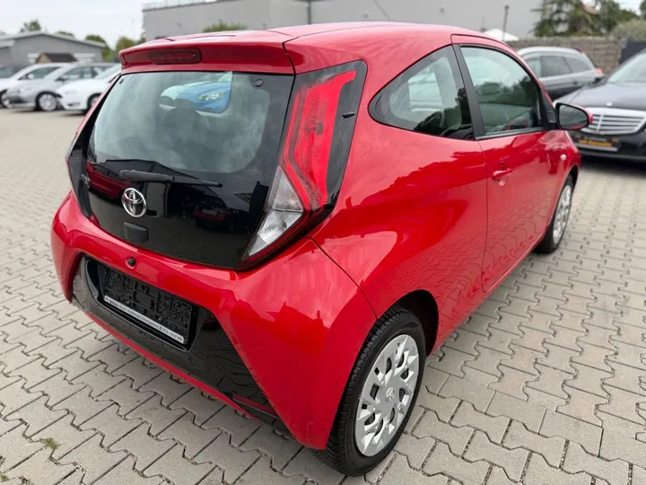 Toyota Aygo (X)
