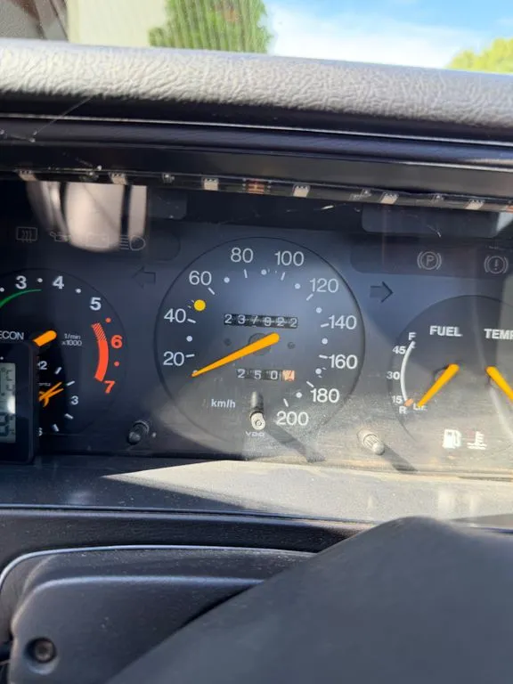 Saab 900