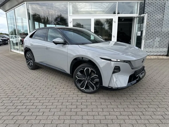 Mazda CX-6e