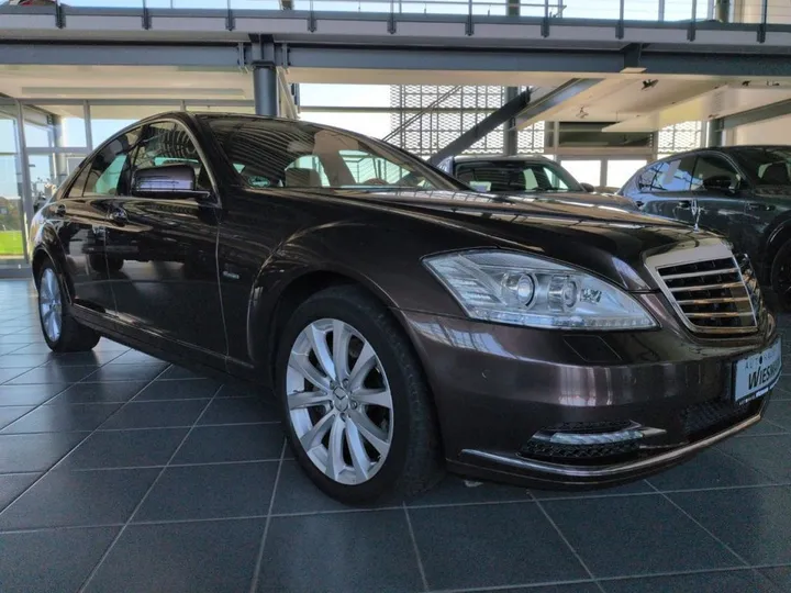Mercedes-Benz 350