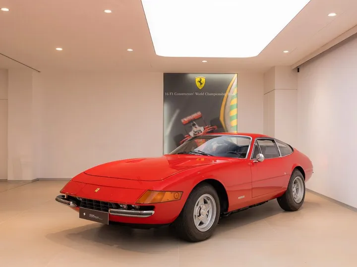 Ferrari 365